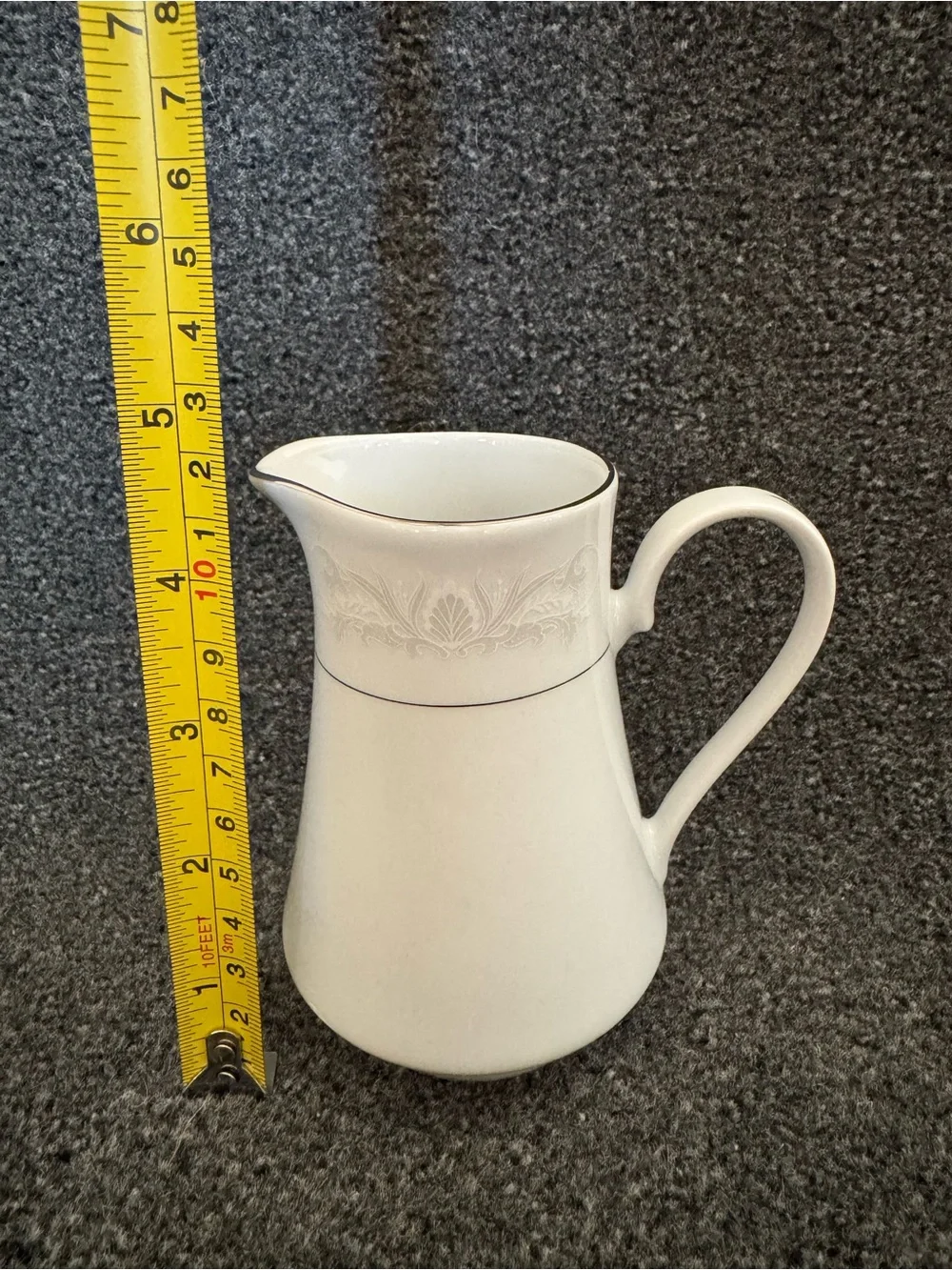 Crown Ming Fine China embossed lace